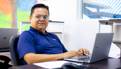 Instalaciones Telener 360 10Instalaciones y empleados trabajando de Telener 360 10