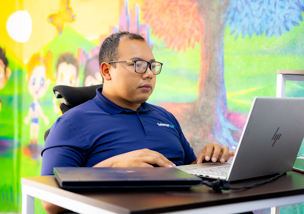 Equipo de ingeniería multidisciplinar en Telener 360